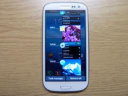 samsung galaxy s3 multitasking bar